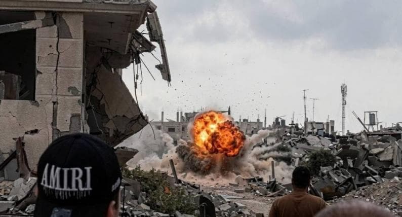 أمن المقاومة يكشف تفاصيل كمين استهدف مجموعة من عملاء الاحتلال شرق خانيونس