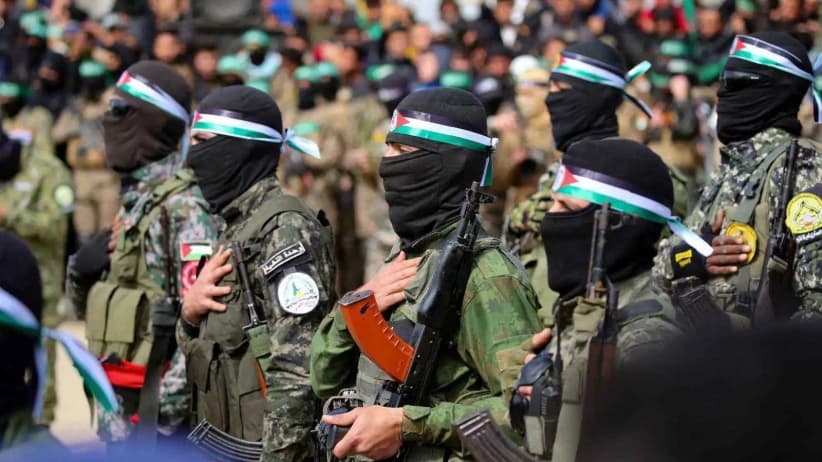 تقرير: حماس تعرض تسليم جزء من سلاحها بشروط