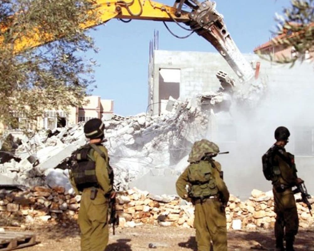 الاحتلال يهدم "بركساً" في منطقة بيت جالا غرب بيت لحم