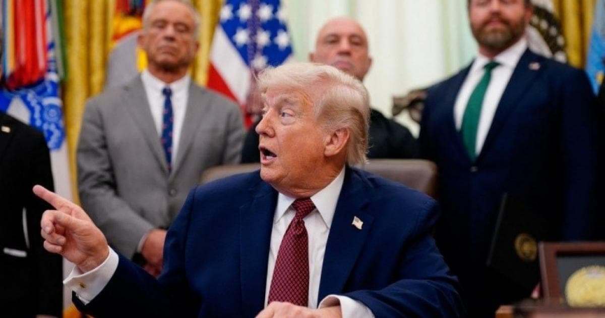 ترمب: إيران تواجه وقتا عصيبا للغاية لتحديد من يقودها