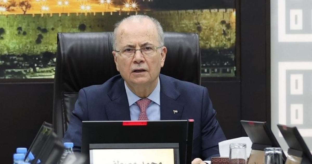 رئيس الوزراء يوجه بخصم رسوم التراخيص من مستحقات الموظفين العموميين لعام 2026