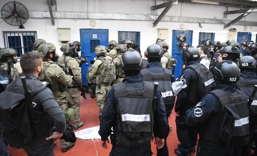 "مكتب الأسرى" يحذر من قانون الإعدام ويؤكد أن حرية الأسرى ثابت وطني لا يتغير