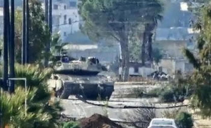 الاحتلال يتوغل في ريف القنيطرة شمال سوريا ويعتقل مواطنًا